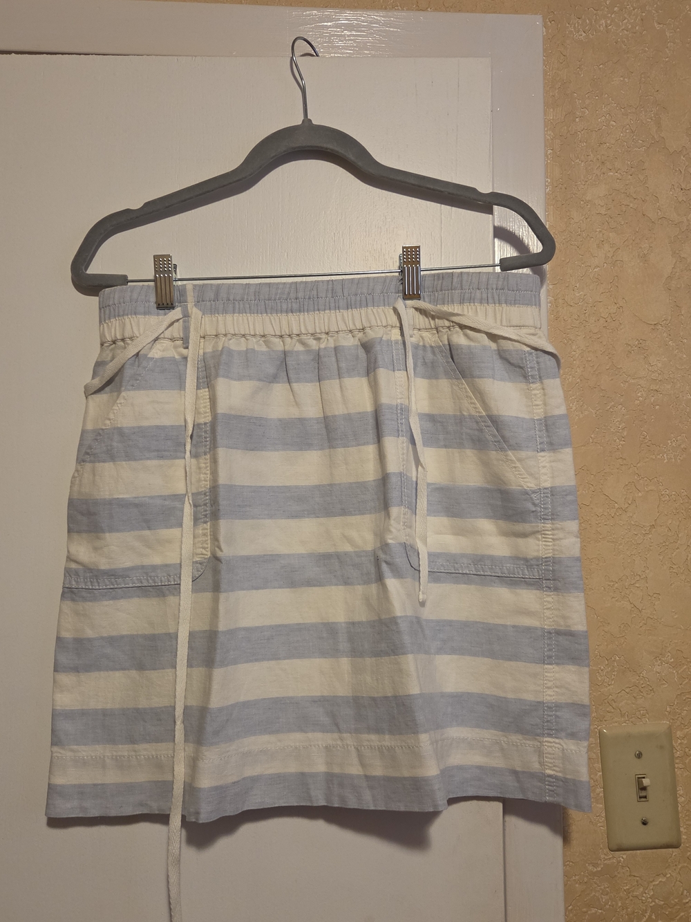 Women's Med Loft Striped Light Blue & White Skirt